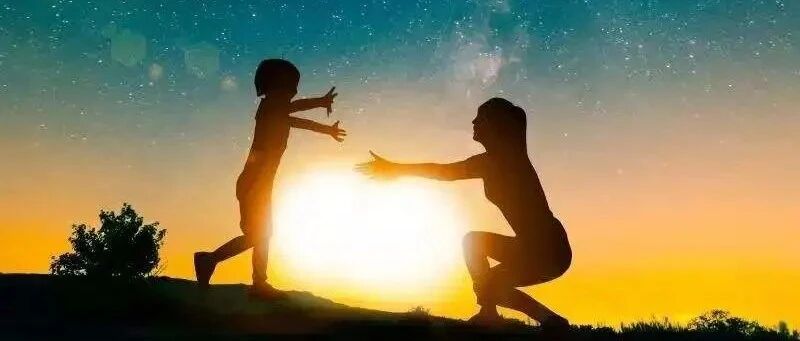 长沙中考成绩揭晓，2878人6A！我却劝你抱抱那个考砸了的孩子，他们是来报恩的