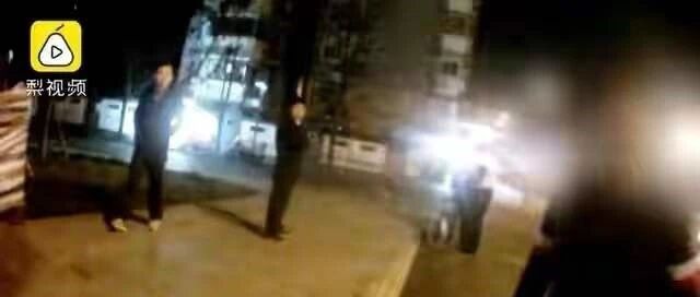 上海一公车司机深夜猝死停车场？妻子与公司对簿公堂曝光隐情...