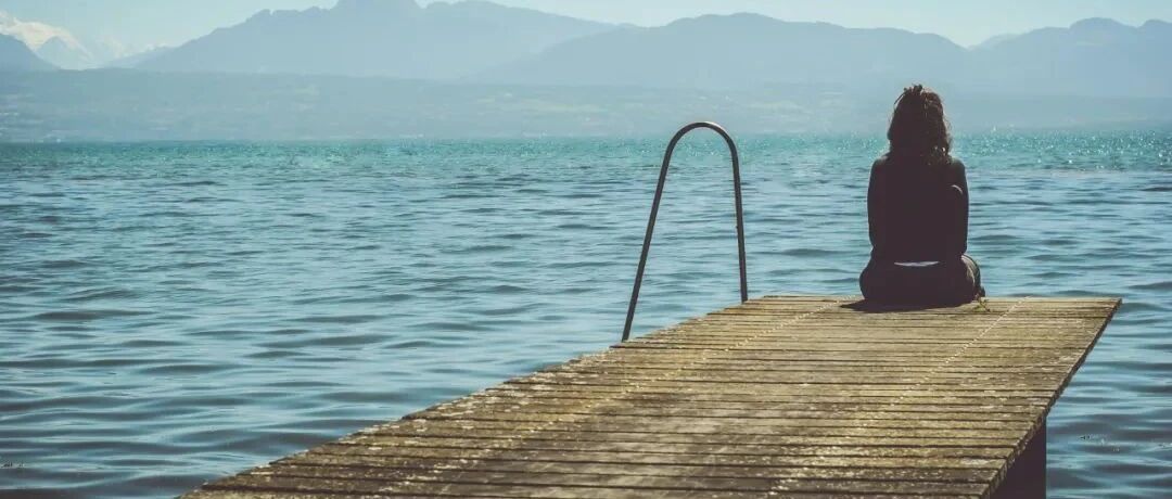 被高管暴打的妻子发长文，真相太可怕！但同事对他的评价却是…