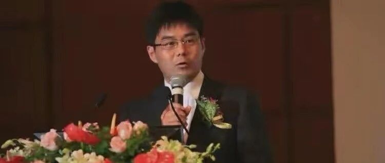 “多交小女友，多生娃！”知名投资人丁鹏带初二儿子微信群看片？他的回应毁三观...