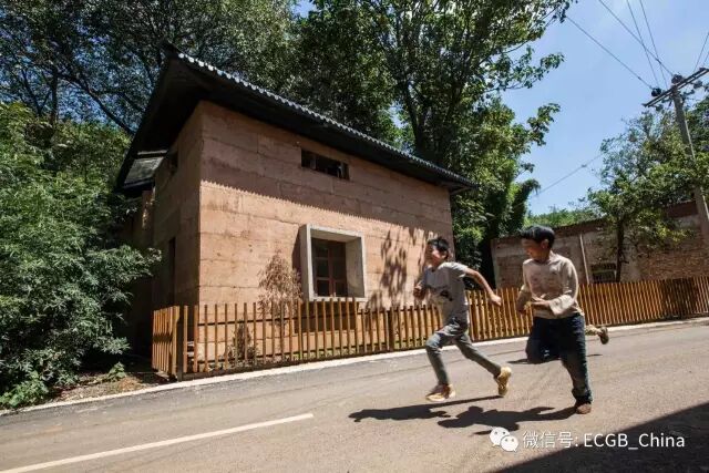 光明村灾后重建示范项目