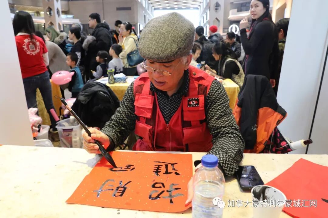 就在今天！蒙城第三届春节庙会来啦！现场吃的喝的超多，全是人人人人人！好看的都在这里!