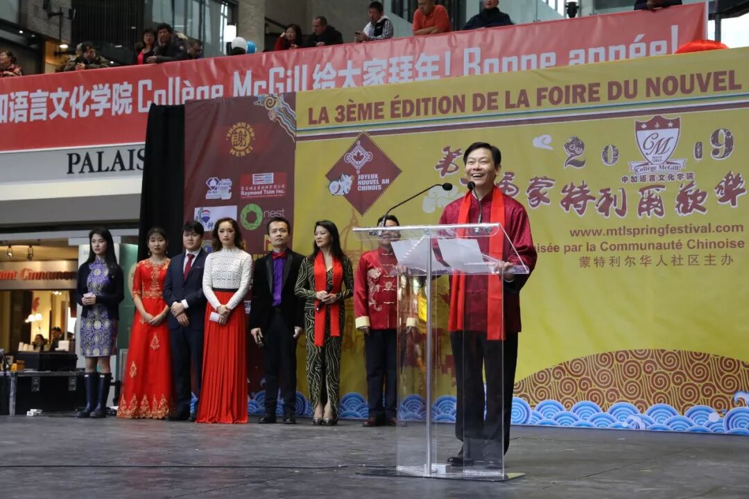 就在今天！蒙城第三届春节庙会来啦！现场吃的喝的超多，全是人人人人人！好看的都在这里!