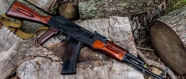 既然AK47不卡壳，好用，为什么美军从来不用？