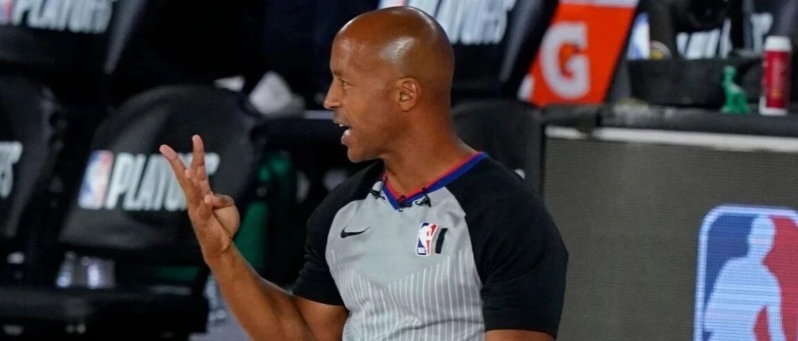 CBA别自卑了，NBA裁判水平也不咋地