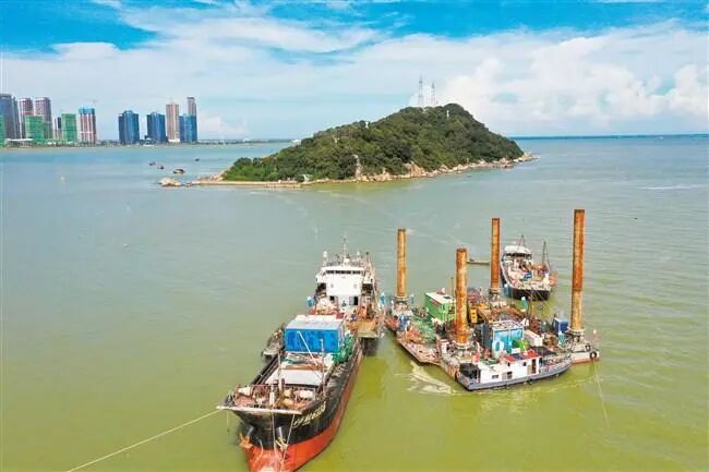 设计时速350公里！广汕高铁即将全面铺轨！