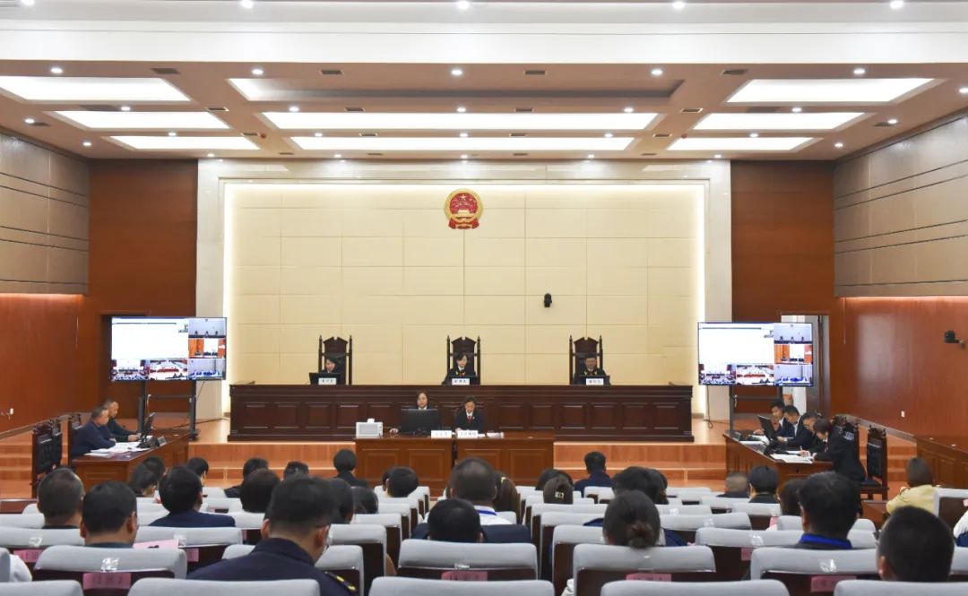 “零距离”旁听 “面对面学法”丨第一师中级人民法院开展行政诉讼案件旁听庭审活动