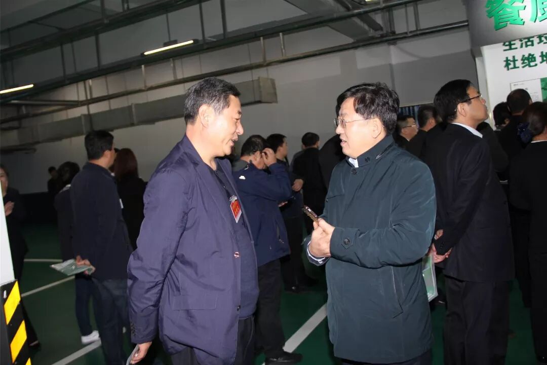 热烈祝贺丨全国公共机构能源资源节约和生态环境保护2019年重点工作会议顺利召开并观摩龙泉大厦名流餐厨垃圾就地处理项目