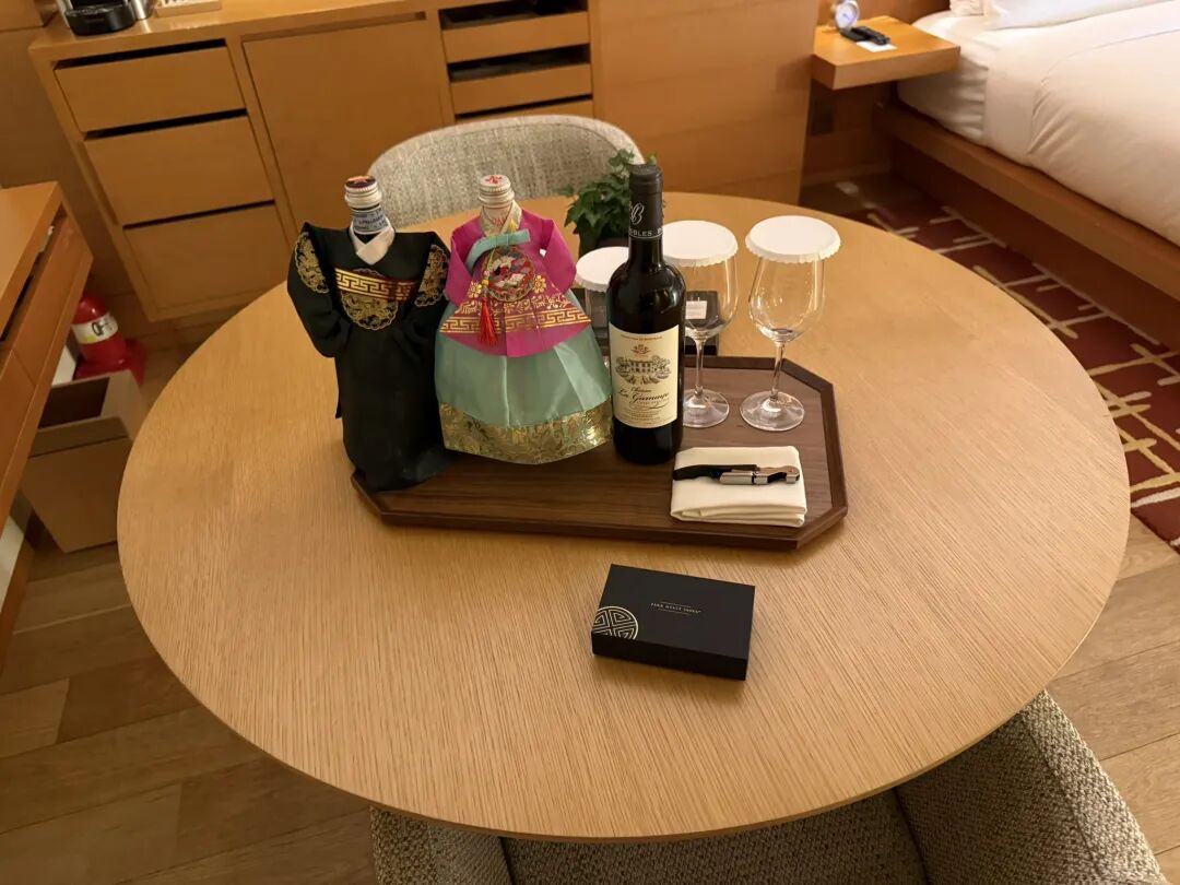 首尔柏悦酒店入住体验 Chase The Edit叠加环球客 早餐牛排100美元额度