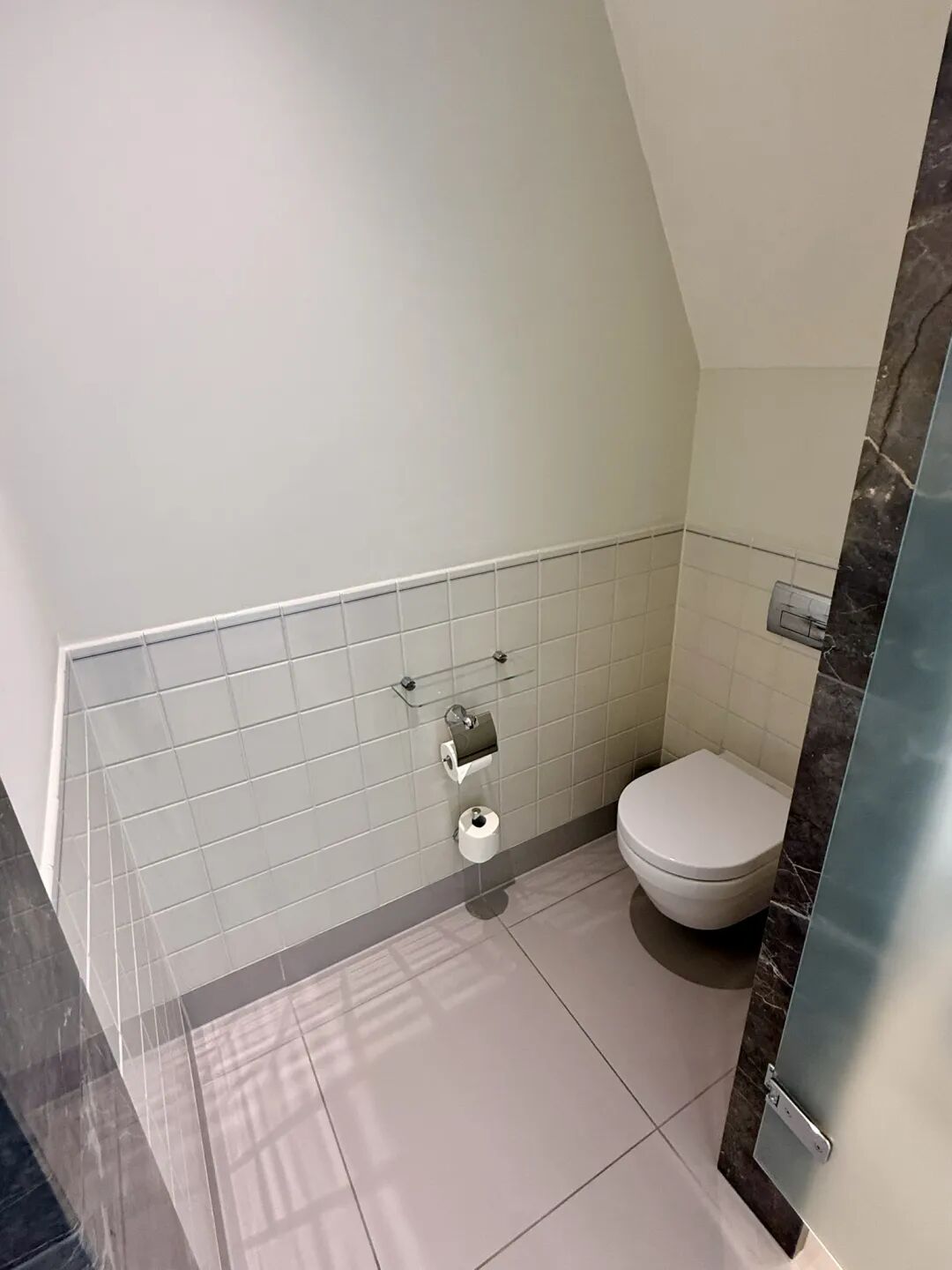 阿姆斯特丹华尔道夫免房券入住体验 运河景套房升级与早餐实测