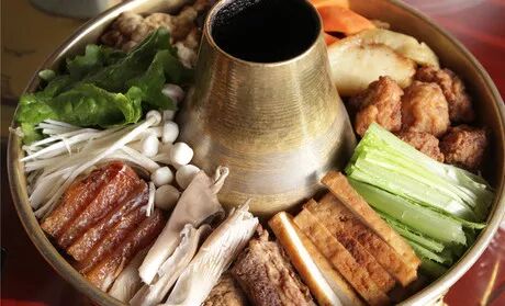 山西十大名优晋菜之什锦火锅