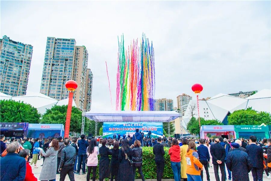 一篇读懂（四川达州盛煌南城国际物业电话）