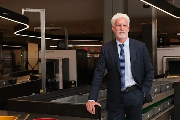 仅剩25天供应！澳洲航油告急或面临配给，悉尼机场首当其冲，多航司恐削减航班（组图） - 1