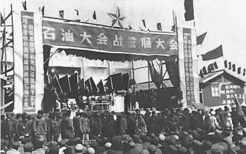 maxsun脉鲜卡式气 中国生产公司_洛克石油 中国 公司_中国石油天然气总公司 1988