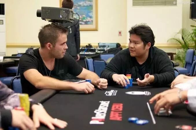 八个最基本的牌桌礼仪