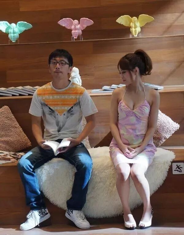 震撼 揭祕av女優真實生活月入3000 吃過期食物遭男友嫌棄仍不願改行 加西周末 微文庫