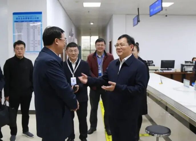 肖开斌到市自然资源和规划局调研时强调坚持久久为功让营商环境成郴州
