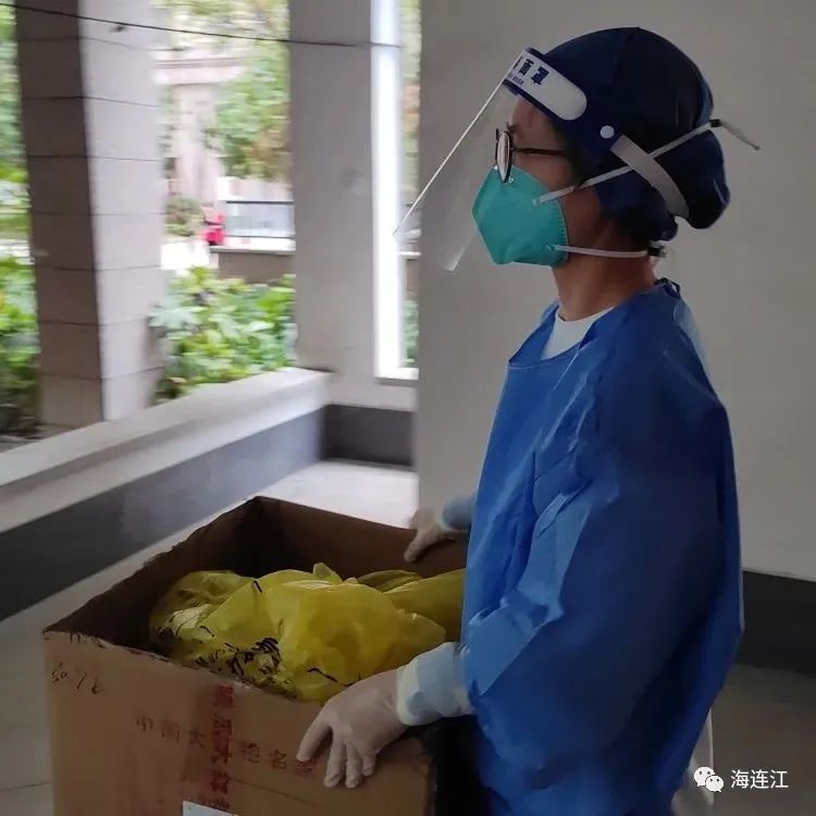 赞!奔走在连江“疫”线的“拼命三娘”! 赞!奔走在连江“疫”线的“拼命三娘”!