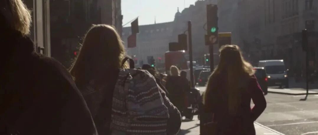 我们玩到了“普信男生存指南”游戏丨触乐