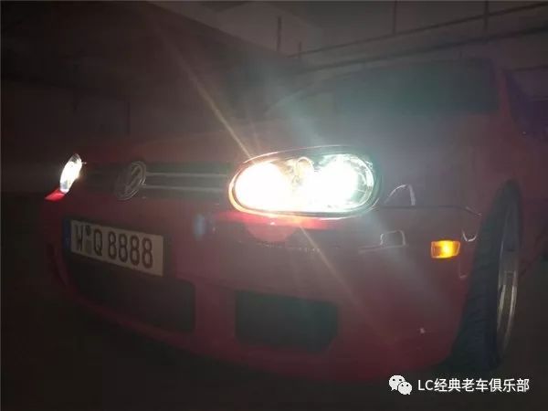 一輛快爛掉的老破高爾夫4，修復後騷到亮瞎眼！ 汽車 第129張