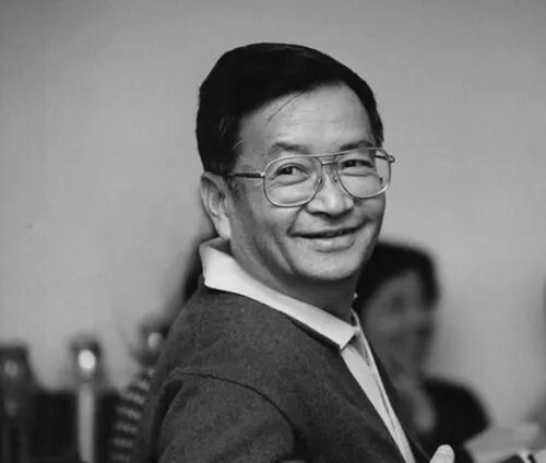 梁氏家族三代人的悲剧,也是我们整个民族的悲剧.你点的每个赞,汇成我感恩的河 贪官有哪8大标配?点阅读原文!