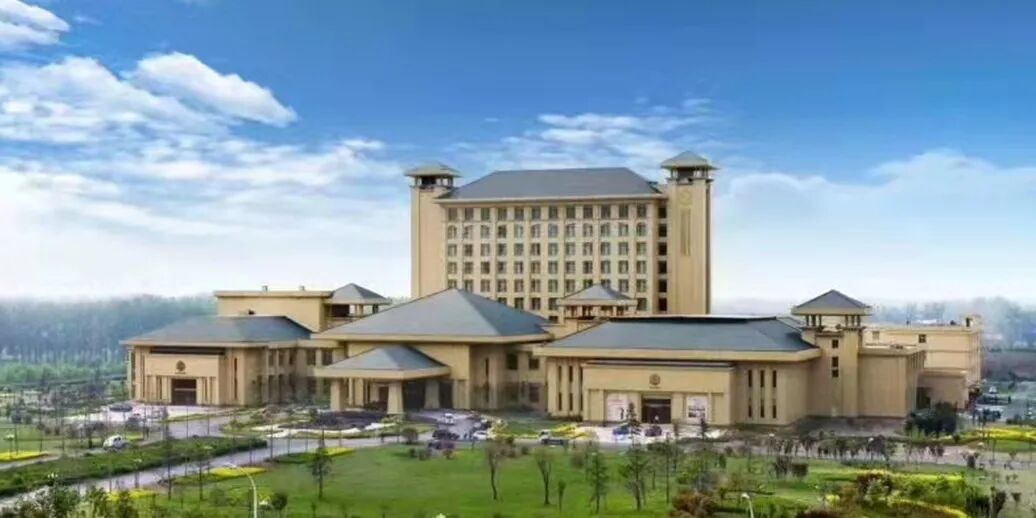 5万方活力商业街近邻中岭国际酒店,湖西国际医院出门即为主干道舜师