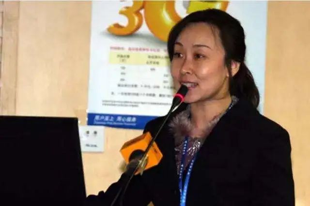 孟晚舟的朋友圈，暴露了跟姚安娜的真实关系