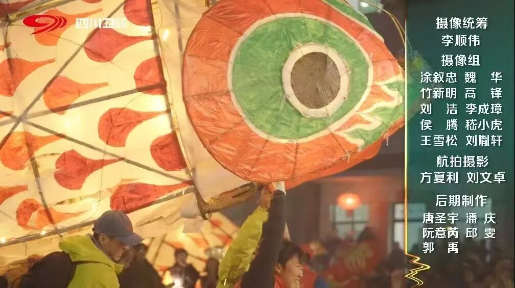 图片包含 游戏机, 桌子, 地毯, 房间

AI 生成的内容可能不正确。