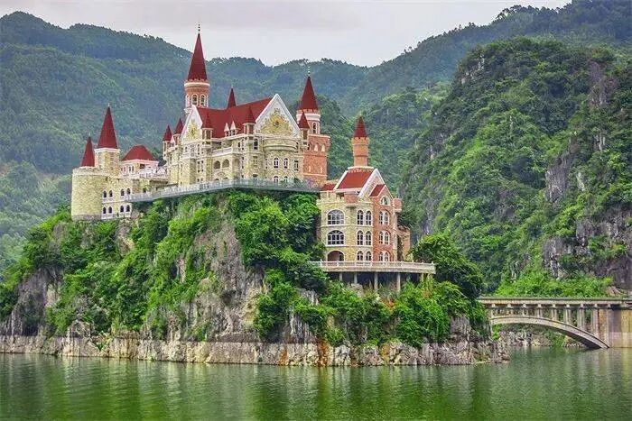 寻物2020年中国十大丑陋建筑没有最丑只有更丑