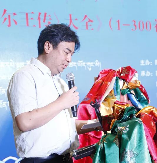 གླིང་སྒྲུང་པོད300ཅན་ཞིག་པར་སྐྲུན་འགྲེམ་སྤེལ་བྱས།