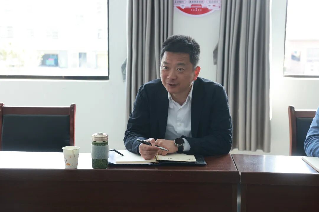 君山区陈淼调研督导村级债务经营田管理环境卫生整治等工作