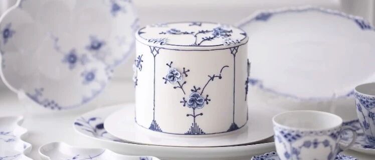 她做的皇家“瓷器”蛋糕，贵气十足，蛋糕做成这样，你舍得吃吗？