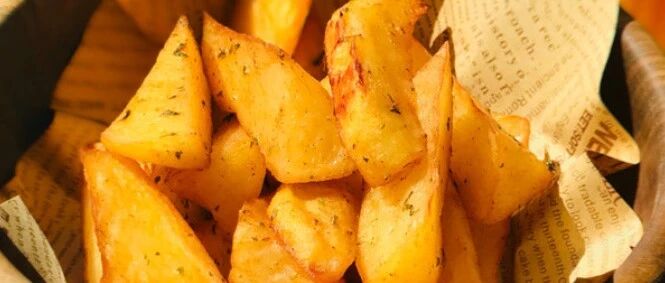 土豆又有新吃法！不用油炸不开火，这样做无敌好吃！！