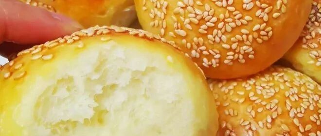 不加一滴水！一次发酵的牛奶小餐包！简单又快手，咬一口奶香味十足!