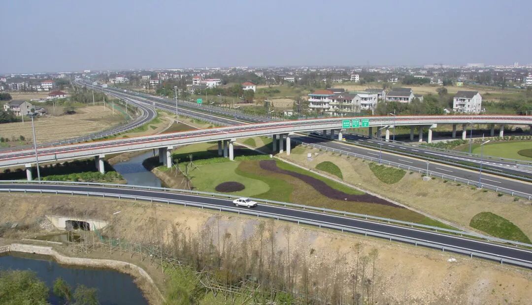 中冶交通正式迈入全国建筑行业的第一方阵