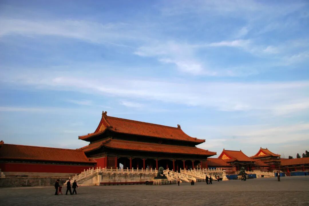 太和门棚铺对棚匠的剥削是很重的,当时高空作业,没有安全措施,棚匠的