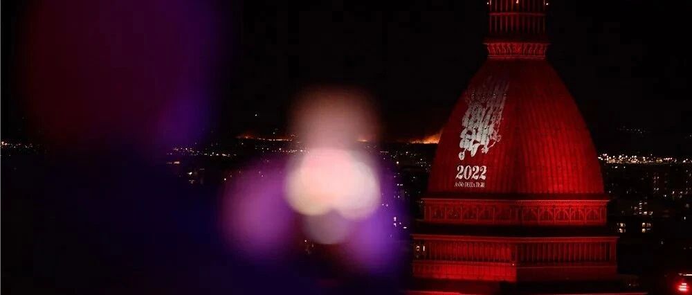 德国新闻| “隐形冠军之父”西蒙送来新春祝福！还有这些欧洲名人也来贺新年，多地亮起“中国红”