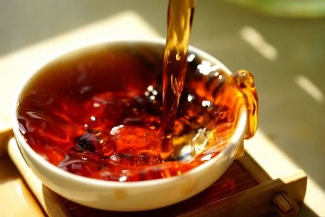 习惯喝茶的人，必有五种奢侈品！