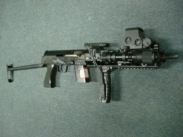 国产79式冲锋枪 一把用15年时间打造的过时冲锋枪 热点讯息网