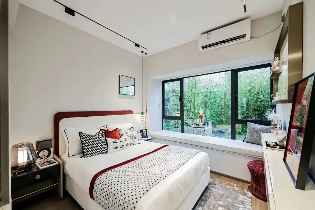 白云公交珠实花城云著多少钱一方？值不值得买？