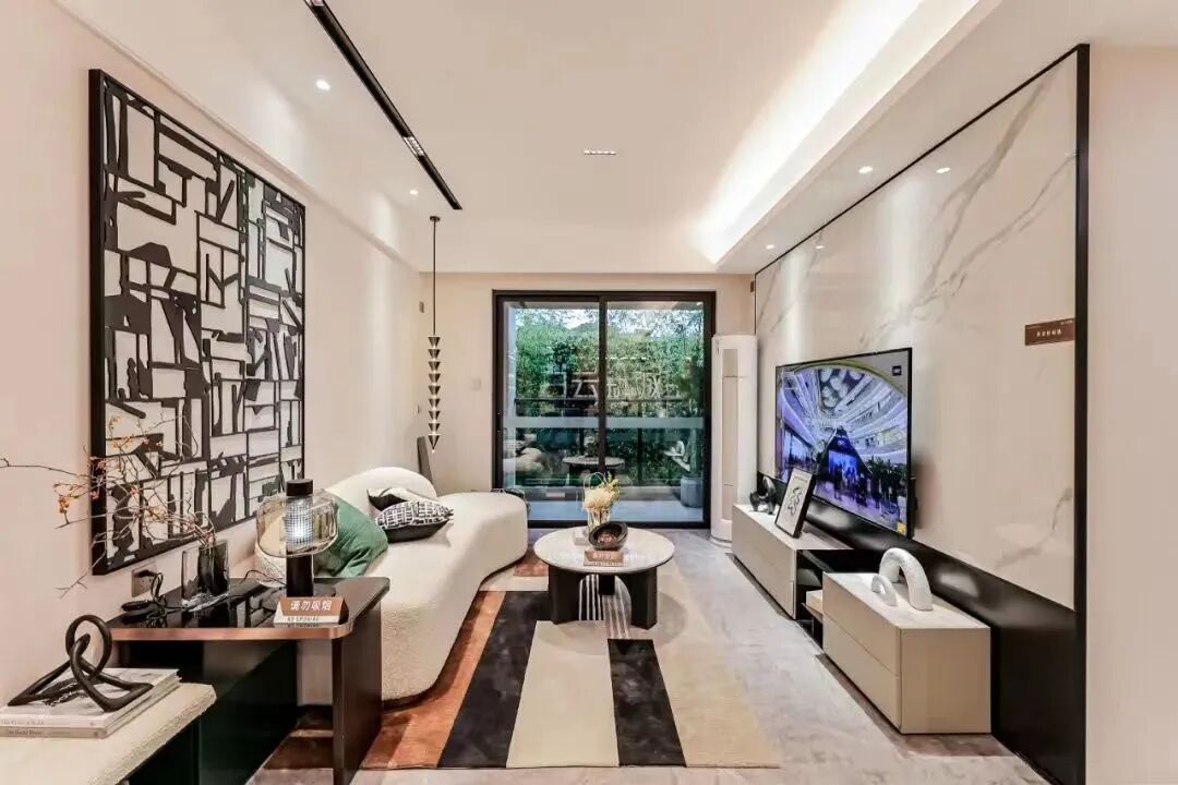 公交珠实花城云著