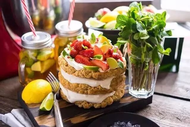 DIY家庭裸蛋糕，不裱花也清新