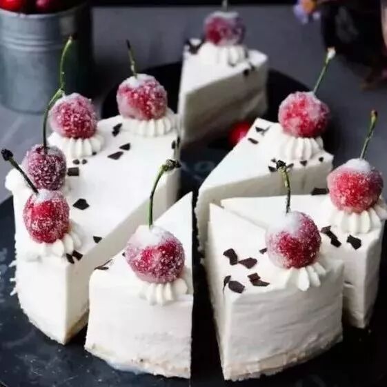 抹面技巧，教你做出令人赏心悦目的奶油蛋糕