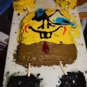 世界上竟然有这么丑的蛋糕？吓得我不敢过生日了…