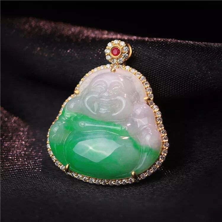 翡翠的上蜡和浸蜡，是一样的吗？分不清会吃亏？！