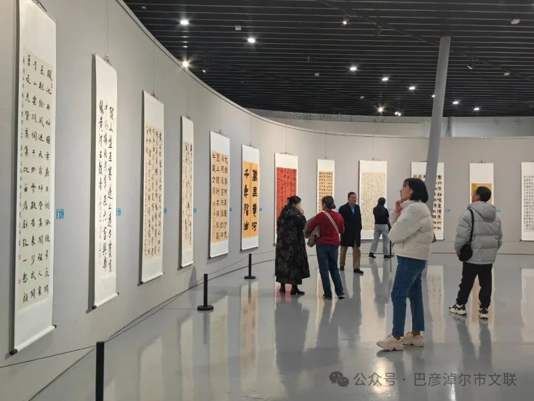 基层艺讯 | 阴山与黄河相拥——巴彦淖尔形象艺术作品展开展 第2张