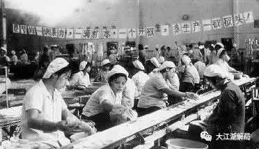 印刷紙張尺寸表_廣告印刷價格表_印刷技術(shù)規(guī)格偏離表