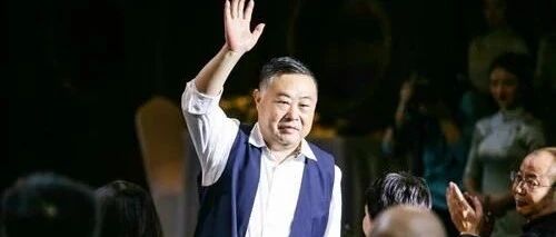 “做鸡”38年的营销鬼才，直播“打脸”成网红富豪！