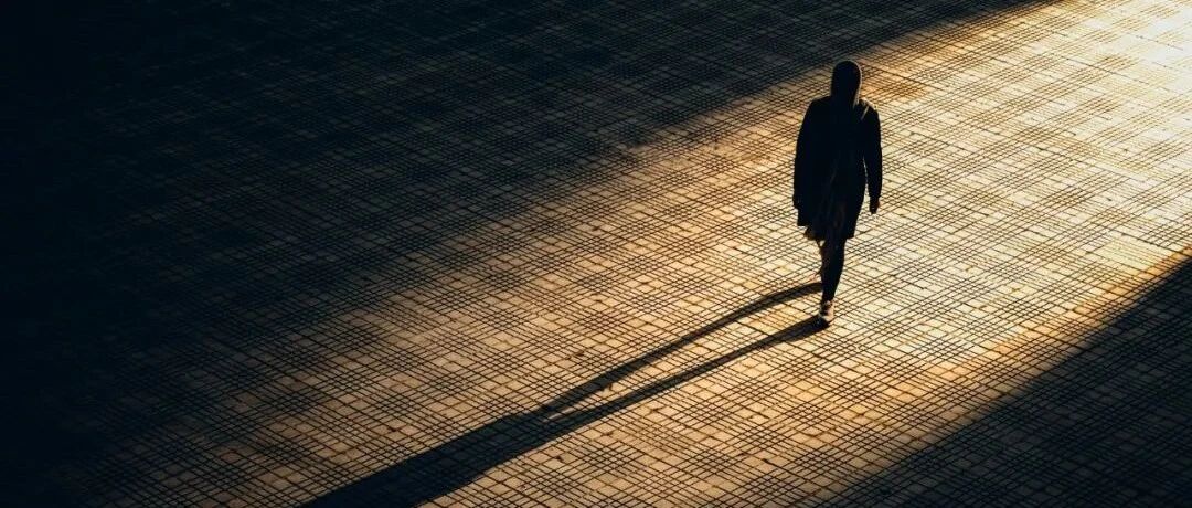 高三女孩自曝抑郁细节，揭开了3000万孩子的隐痛