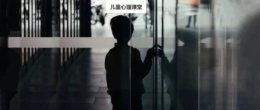 又一位“太子”妈火了：请老师不要安排他打扫卫生，我们家就他一个男娃……